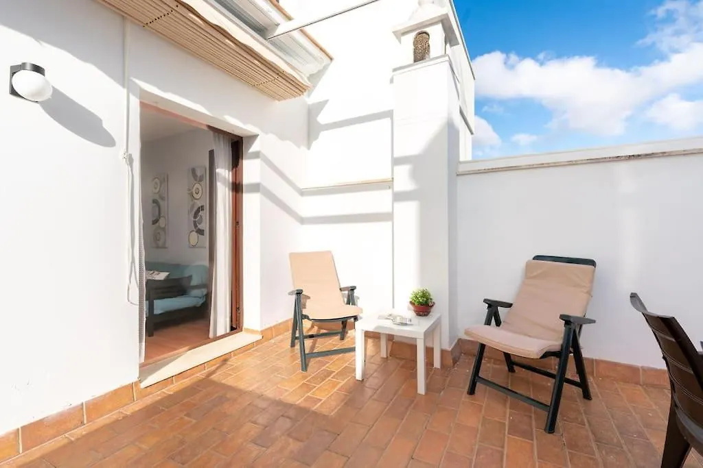 Comodo Apartamento En Almonte